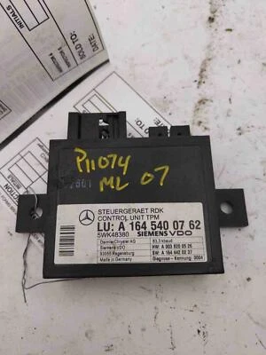 2009 2010 2011 MERCEDES ML350 TPMS TIRE PRESSURE CONTROL MODULE 1645400762 - Image 1 of 2