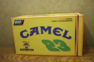 REVELL COLLECTION CAMEL 23 1997 FORD THUNDERBIRD 1/18 SCALE DIE-CAST REPLICA - Picture 1 of 2