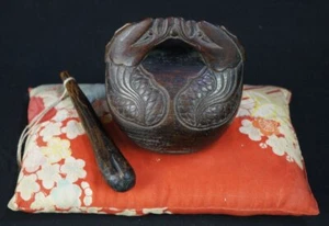 Antigua campana de madera budista japonesa Mokugyo cantando 1900 tallada a mano - Imagen 1 de 11