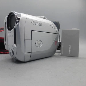 Canon DC21 Handheld DVD-RW Camcorder Silver Tested - Picture 1 of 9