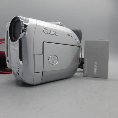 Canon DC21 Handheld DVD-RW Camcorder Silver Tested - Image 1 of 4