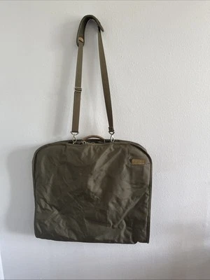 Traje de viaje verde Briggs and Riley bolso triple Foto 1 de 4