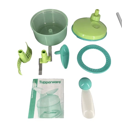 Tupperware Quick-Chef - Zerkleinerer 1,3 L Grün Nr. 5578E-4 Zerschneider Rührer - Bild 1 von 4