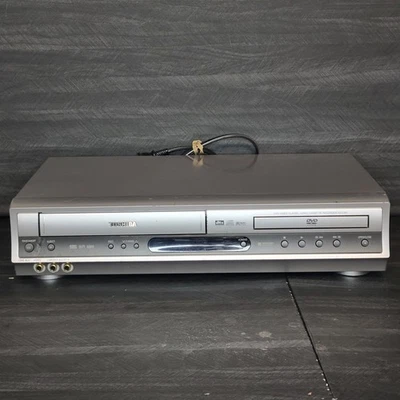 Toshiba SD-V391u DVD VCR Combo Hi-Fi VHS Player TESTED & WORKING - NO REMOTE! - Image 1 of 4