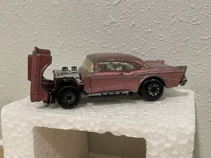 1979 Lesney Product Matchbox Superfast '57 Chevy Pink Car - Picture 1 of 5