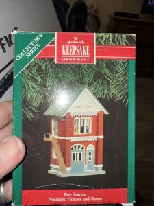 Hallmark Keepsake 1991 ornamento/case e negozi nostalgici #8 stazione dei pompieri-ho6 - Foto 1 di 1