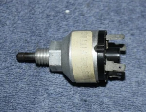 Volvo 1800 140 164 Getriebe Anlass - Sperrschalter inhibitor switch BW35 NOS - Picture 1 of 3
