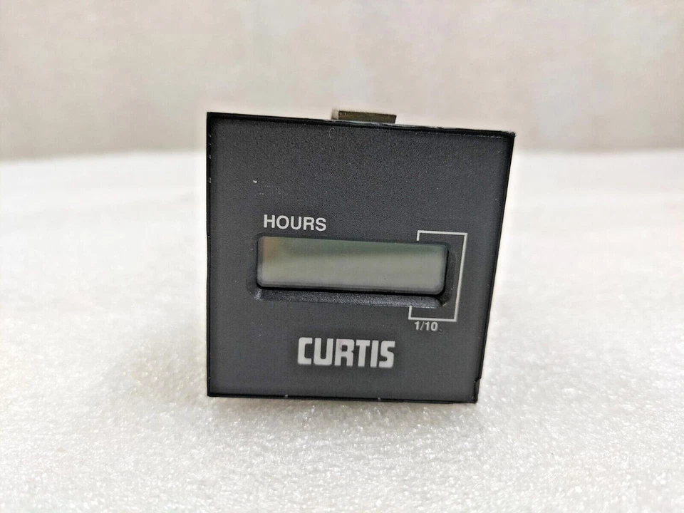 CURTIS CD 701-800 MEDIDOR DE HORAS DIGITAL Foto 1 de 4