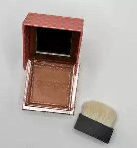 BENEFIT Georgia Golden Peach Blush Mini 0,14 OZ 4,0 g - Imagen 1 de 4