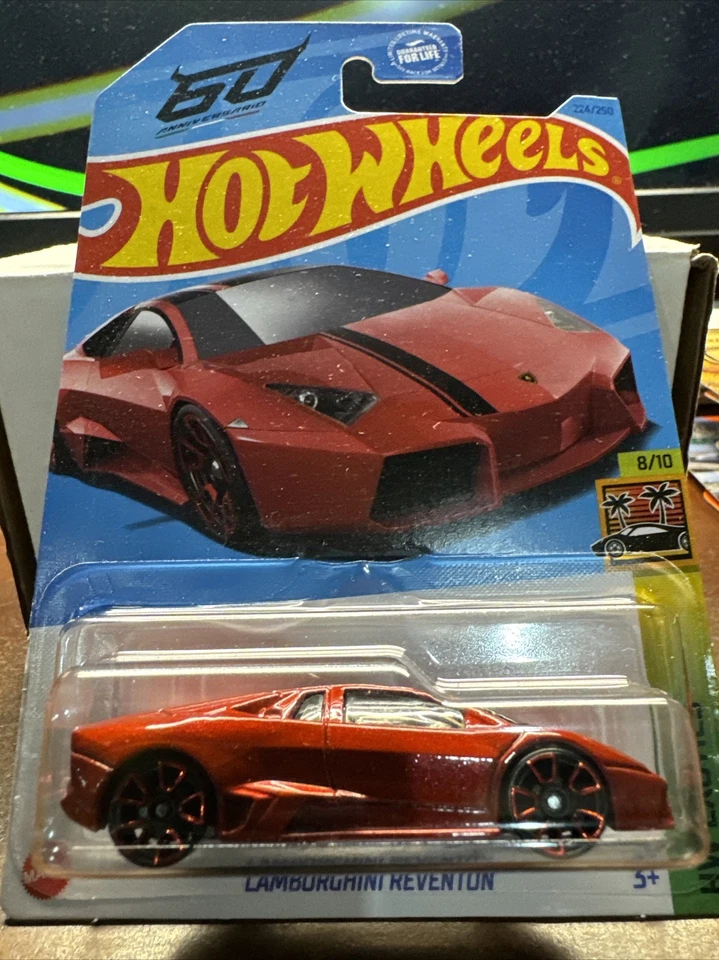 HOT WHEELS RED LAMBORGHINI REVENTON - Image 1 of 1