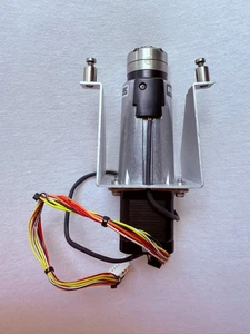 RHEODYNE RV500-100 VALVOLA SELETTORE 6 PORTE E MOTORE PASSO-PASSO MOVIMENTO APPLICATO 4VDC - Foto 1 di 8