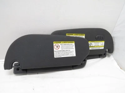 2007 - 2009 Ford Expedition | Levy & Right Sun Visor | Black | 862122 - Image 1 of 4