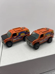 Lot Of 2 Hot Wheels VTG Baja Breaker No. 2022 Metalflake Orange W/ Real Riders - Picture 1 of 5