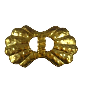 Hebilla de cinturón de latón martillado brutalista de colección mediados de siglo moderno abstracto declaración - Imagen 1 de 8