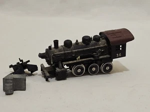 VINTAGE HO Scale Santa Fe Engine #14 Parts And/Or Repair  - Afbeelding 1 van 6
