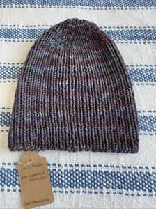 Adult Medium 100% Merino Superwash Wool Dark Rainbow Mermaid Hat - Picture 1 of 4
