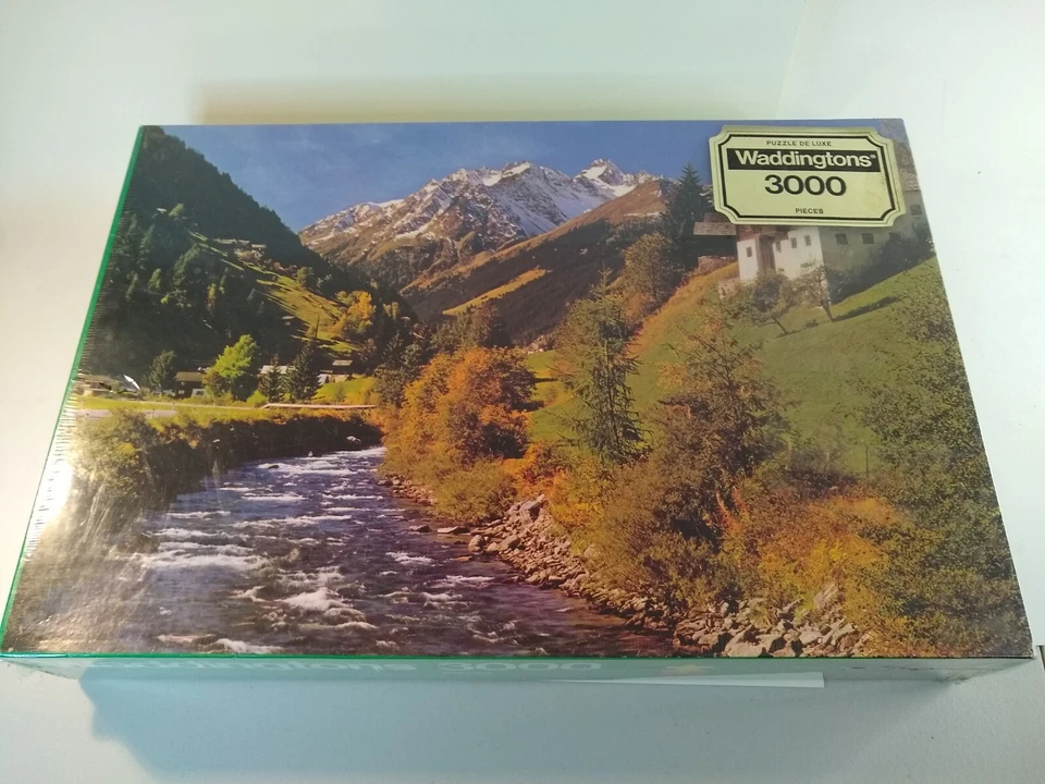 Waddingtons 3000 Piece Puzzle 1981 - Image 1 of 4