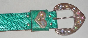 PRICED TO SELL! Ladies' crystal & faux green snakeskin belt, heart shaped motif - Picture 1 of 1