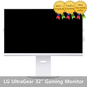 LG 32G810SAW Ultra Gear 32" Gaming Monitor 4K UHD IPS 144Hz 1ms GtG - Tracking - Picture 1 of 5