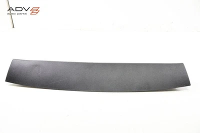 Buick Enclave 2025 puerta trasera puerta levadiza puerta trasera moldura superior cubierta panel OEM Foto 1 de 4