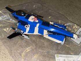 LEGO Star Wars: Anakin's Custom Jedi Starfighter (75087) With Astromech