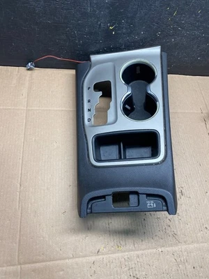 Jeep Grand Cherokee 2011 a 2013 consola central palanca de cambios portavasos fabricante de equipos originales r6088 DG Foto 1 de 4