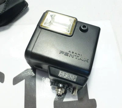 Asahi Pentax AF130P Flash for Auto 110 Mini SLR Camera refm - Image 1 of 2