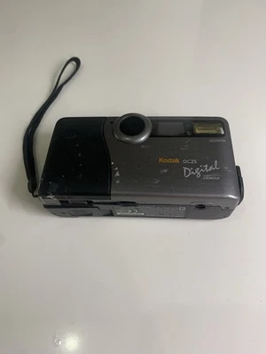 Kodak DC25 Digital Camera - Image 1 of 4
