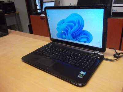 NOTEBOOK PORTATILE HP 15-B40NL core i5+8gb+250ssd+2gb video+windows 11 - Immagine 1 di 4