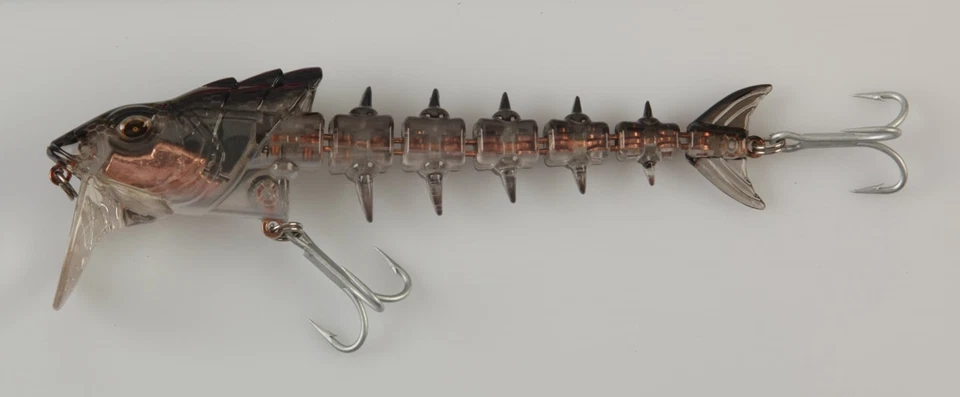 ESCA ARTIFICIALE PESCE SNODATO MICIDIALE DA SPINNING E TRAINA LUCCIO RICCIOLA - Immagine 1 di 1