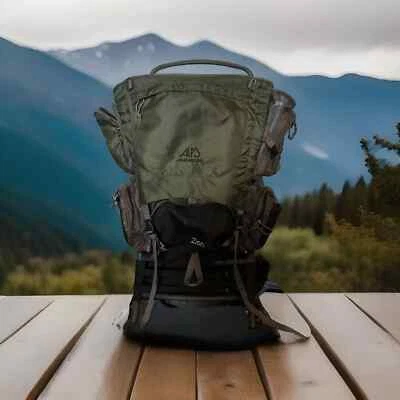Mochila de Senderismo Alpes Mountaineering Zion Frame Verde 64 Litros Descatalogada, NUEVA Foto 1 de 4