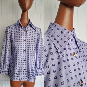 Vintage Dagger Collar Blouse -Size 8-Lavender Pattern Polyester 1970s Disco CZ56 - Picture 1 of 12