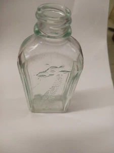 Vintage Tonsilin geprägte Giraffe Glas Medizin Flasche für Halsschmerzen 4,5" - Bild 1 von 7