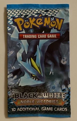 Paquete de refuerzo KYUREM Pokemon Negro Blanco Nobles Victorias VACÍO Foto 1 de 3