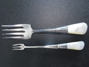 Perlengriff Sterling Silber Serviergabel & Gurke/Olivengabel antik - Bild 1 von 5