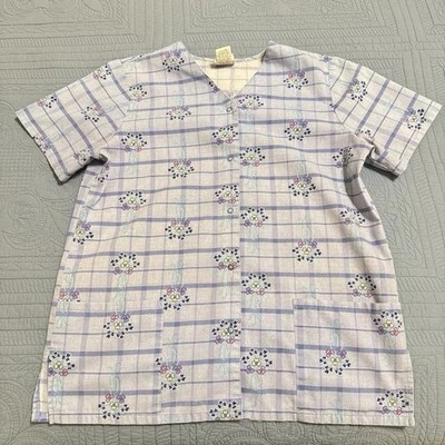 Blusa Médica SIMPLY BASIC Para Mujer Talla M Azul A Cuadros Floral Manga Corta Frente a Presión Foto 1 de 4