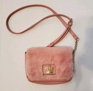 Mini borsa a tracolla Juicy Couture rosa soffice pelliccia sintetica tracolla regolabile  - Foto 1 di 16