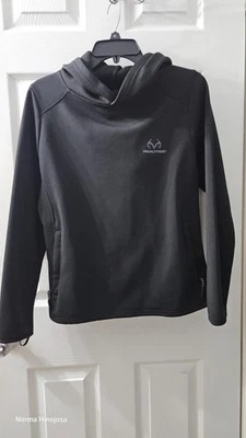 Sudadera pulóver negra con capucha y bolsillos con cremallera talla M (8-10) Realtree para mujer Foto 1 de 4