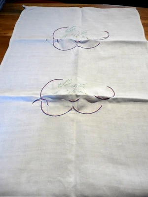 1 torchon ancien  ou serviette de toilette brodée d'oiseaux - Photo 1/4