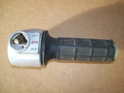 INTERRUPTOR DE PARADA Y TUBO DE ACELERADOR HONDA Z50R Foto 1 de 4