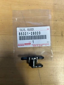 GENUINE TOYOTA WINDSHIELD WASHER HOSE VALVE OEM 85321-28020 GENUINE LEXUS VALVE - Picture 1 of 2