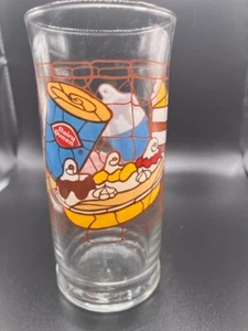 DAIRY QUEEN 16 ONZAS VIDRIO DE 1988 PATRÓN VIDRIERAS NUEVO STOCK ANTIGUO - Imagen 1 de 7