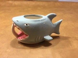 Big Mouth Inc "BITE ME" Shark Coffee Mug - Picture 1 of 5
