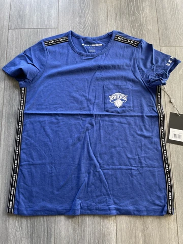 RARE New NBA DKNY Sport Women's New York Knicks Shirt W/ Pocket Basketball Sz L Cover
