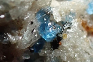 HAÜYNE * BLUE LITTLE CRYSTALS ON MATRIX !!! Mendig, GERMANY - Picture 1 of 23