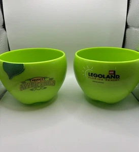 LegoLand Florida Resort Souvenir Schüssel 2er Set grüne Oma’s Apfel Pommes - Bild 1 von 4