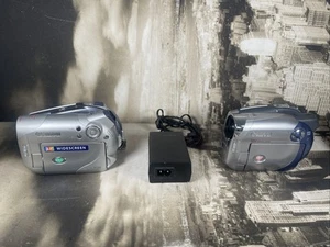 Canon DC201 And DC100 Dvd Camcorder LCD Display With One Charger - Picture 1 of 9