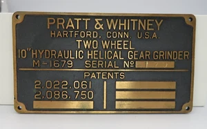 Máquina amoladora de engranajes Pratt & Whitney Hartford CT de dos ruedas de 10" I.D. Placa de datos - Imagen 1 de 3