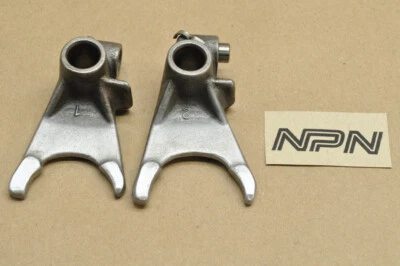 Horquilla de colección OEM Yamaha RD250 RD350 RD400 TD3 TR3 TZ250 TZ350 #1 y #2 328-18512-01 Foto 1 de 4