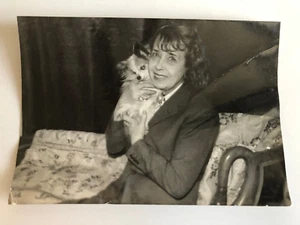 Mistinguett, Famous Singer & French Actress, Vintage Press Photo - Picture 1 of 2